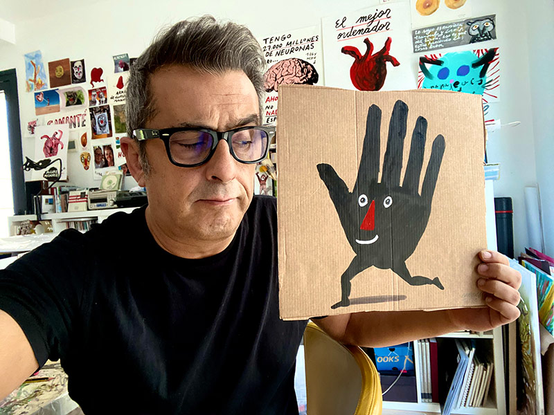 Siempre hay una mano negra por ahí...